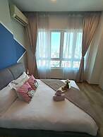 PoP Kitty Octagon Premium Ipoh Homestay