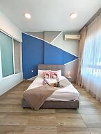 PoP Kitty Octagon Premium Ipoh Homestay