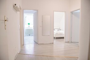 Comfortable 3BR Apartment for Groups