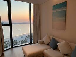 Alacarte Seaview Halong by HaVan