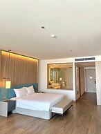 Alacarte Seaview Halong by HaVan