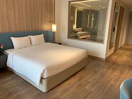 Alacarte Seaview Halong by HaVan