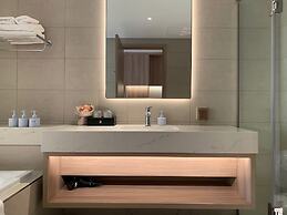 Alacarte Seaview Halong by HaVan