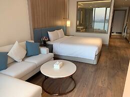 Alacarte Seaview Halong by HaVan