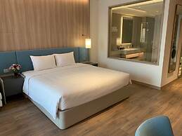 Alacarte Seaview Halong by HaVan