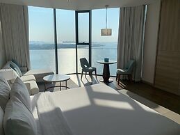 Alacarte Seaview Halong by HaVan