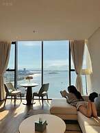 Alacarte Seaview Halong by HaVan