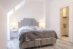 Affordable 2BR With Living Room Vienna