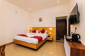 Mukteshwar Valley Resort