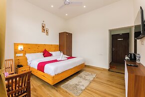 Mukteshwar Valley Resort