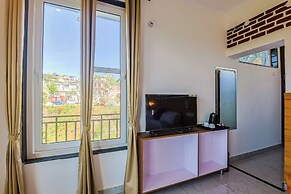 Mukteshwar Valley Resort