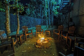 Mukteshwar Valley Resort