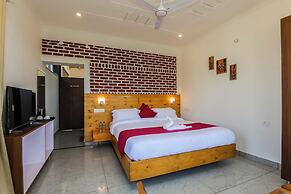 Mukteshwar Valley Resort