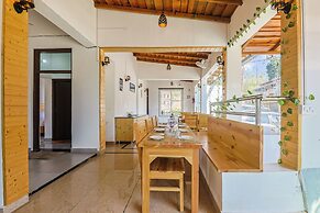 Mukteshwar Valley Resort