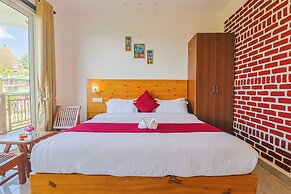 Mukteshwar Valley Resort