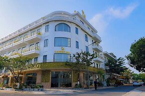 Cannes Hotel