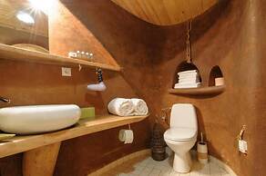 Omaya eco village