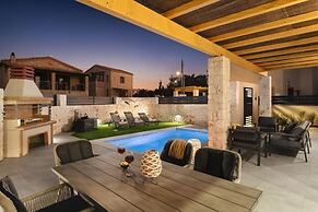 Luxury Unique Villas