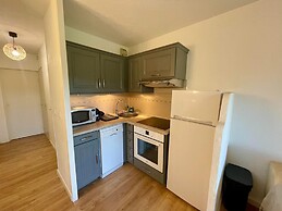 Apartment With Garden and Pool Access