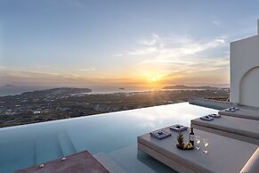 Villa - Sleeps 5 - Private Heated Pool-parking