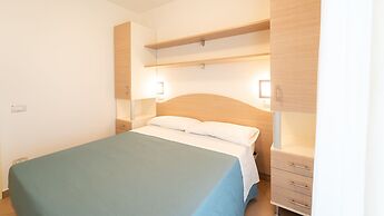 Anchise Mare Holiday Apartments