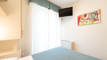 Anchise Mare Holiday Apartments