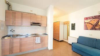 Anchise Mare Holiday Apartments