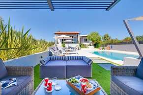 Villa Ampelaki