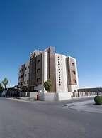 Golden Suites Hotel