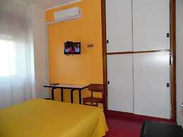SIRIS HOTEL