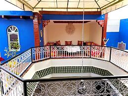 riad la joie