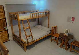 Bamboo Grove Royale by Hiverooms