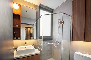 Weave Suites - Novena