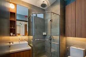 Weave Suites - Novena