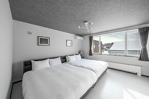 HILLS NISEKO A