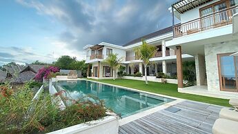 Leq Bale by Elite Havens