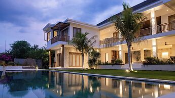 Leq Bale by Elite Havens