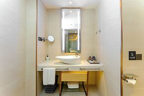 Trendy Romantic MAXScreen Hotel