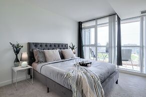 Prime Downtown Residence