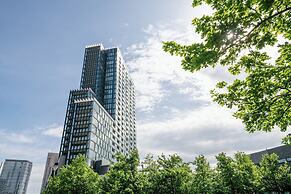 Melbourne Private Apartments Absolute W