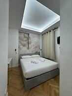Laurina Home Collection