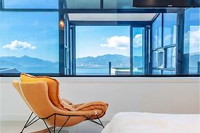 Geoje Gonggan Pool Villa