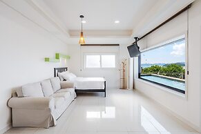 Geoje Gonggan Pool Villa