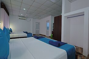 Beach Corridor Residence