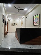 Hotel Aana Inn Stay