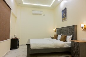Vardhan Resorts