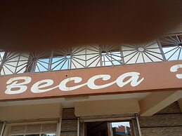 Becca Hotel Meru