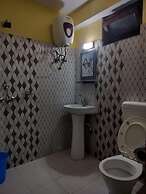 Fabhotel Adhikari