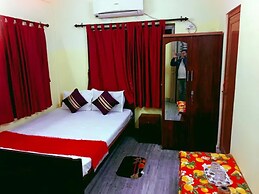 Fabhotel Adhikari