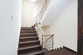 Fabhotel Akshaya Residency
